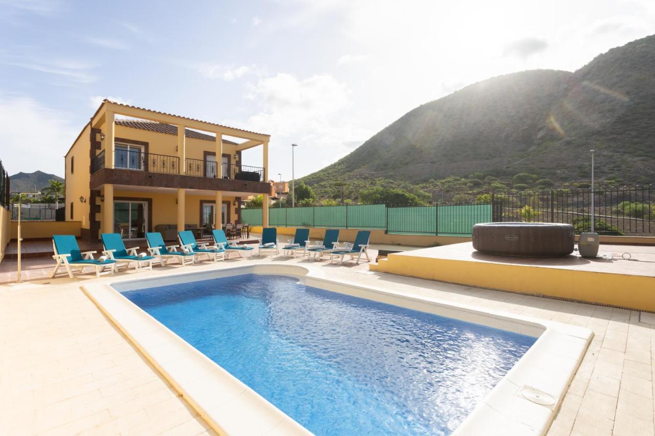 Classbnb - Exclusive Villa With Private Pool 1 Kilometer From Los Cristianos Beach Exteriör bild